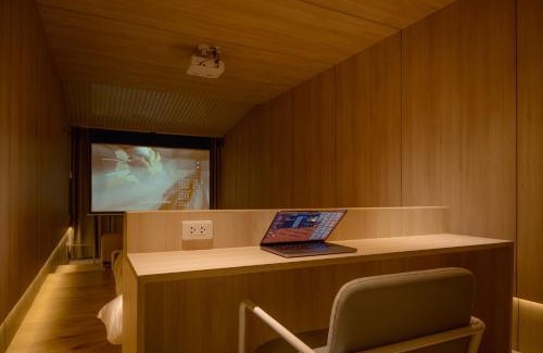 Wat Kanlaya Hotel | jasminespace