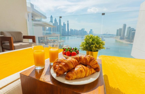 Palm Jumeirah Apartment | Jaw dropping 2BR Apt with Sea View at FIVE Palm