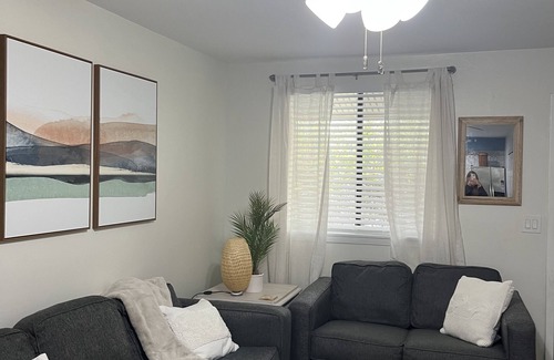 Jacksonville Condo | Jax Beach South Condo 1.5 blocks from Beach