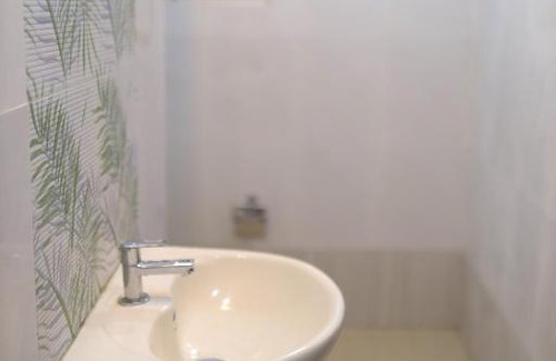 Erezha Boat Rental | JCT Houseboat