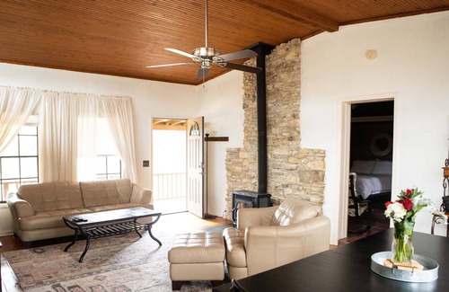 Austin Cabin | Jester King Inn Ruby Cabin -Your Hill Country Homebase