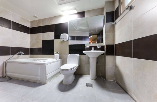 Jincheon Hotel | Jincheon Palace