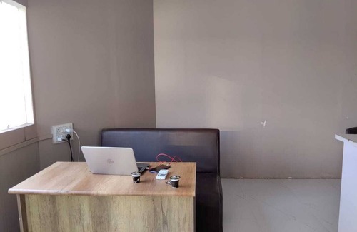 Rajpipla Hotel | JJ Unity Resort