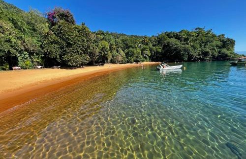 Ilha Grande House | JoãoeMaria da Ilha