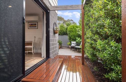 Mount Martha Apartment | Joan`s Beach Cottage