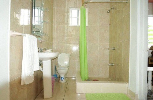 Port Antonio House | John's Town Paradise Bedroom 2