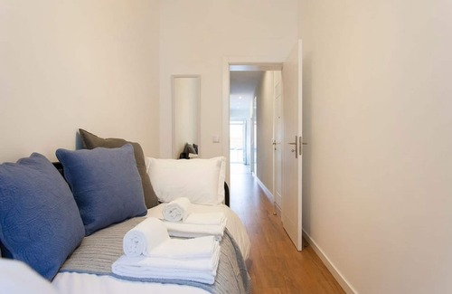 Penha de Franca Apartment | JOIVY Cosy 2BR Apt w/terrace in Penha de França, 5mins from the Monte Agudo