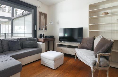 Porta Romana Apartment | JOIVY Delightful Family Flat with Terrace