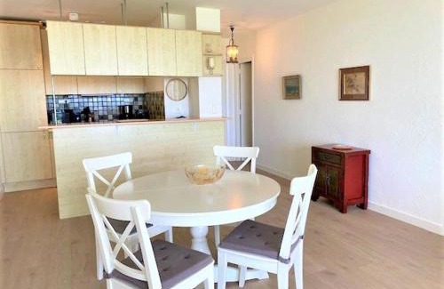 Quiberon Apartment | Joli 2 pièces rénové - Quiberon - Face à la mer - Parking + WiFi - FR-1-478-147
