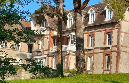 Cricqueboeuf Apartment | Joli Appartement Dans Propriété Normande Surplombant la mer