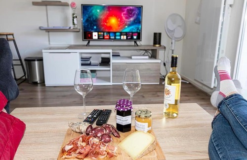 Argeles Gazost Apartment | joli appartement T2 près du parc thermal