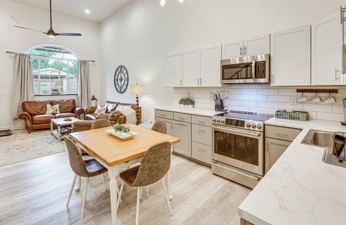 Joliet Apartment | Joliet Main Street Retreat < 30 Mi to Red Lodge