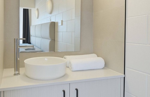 Casula Hotel | Jolly Knight Motel