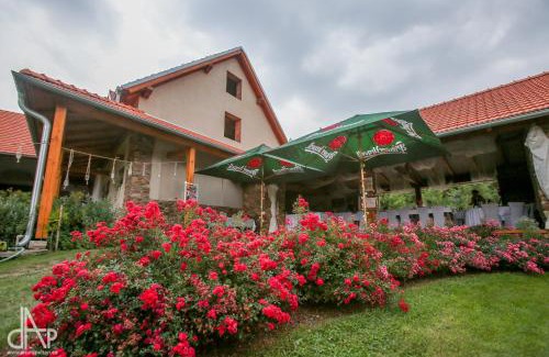 Zhor u Mlade Vozice House | Jonášův Mlýn