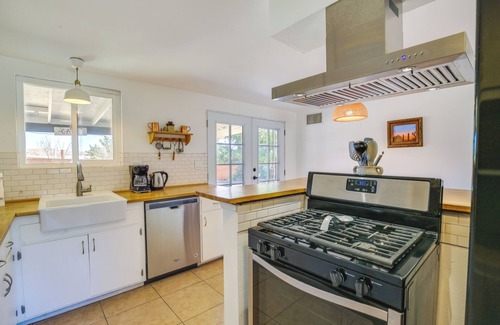 Joshua Tree House | Joshua Tree Home w/Patio - 5 Mi to National Park!