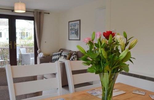 Tyn-y-Gongl House | Josnor Chalet