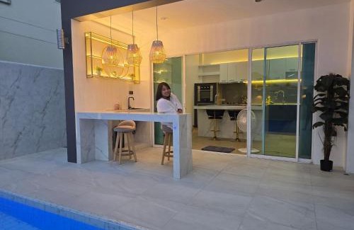 San Sai House | JOY Design Modern Pool Villa 15 min to Old Town