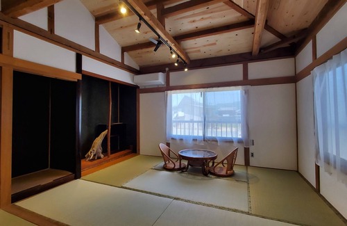 Hiroshima House | Kirikushi Coastal Village | 自然に囲まれたのどかな島の宿BBQ、焚き火、魚料理、釣り、SUP、サイクリング、島体験をしませんか？