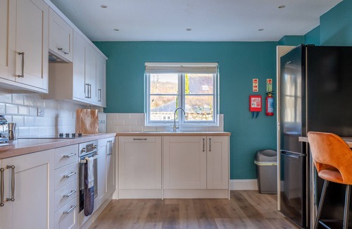 Graythwaite Cottage | JUBILEE, pet friendly, with pool in Hawkshead
