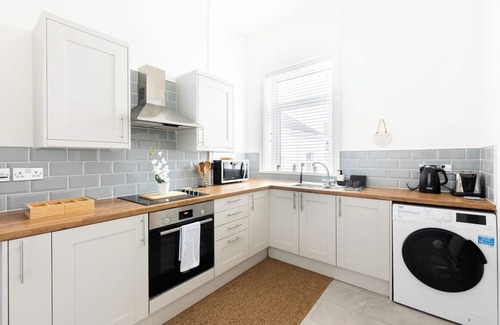 Barry Apartment | Judah Suite by Koya Homes