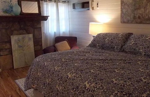 Mentone Cabin | Jules' Point: Newly Restored 1800's Log Cabin
