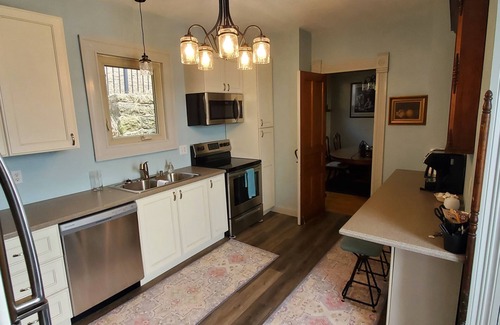 Maiden Rock House | Julian House