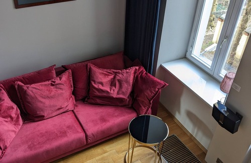 Srodmiescie Apartment | Juliet by mythings - Contemporary design, quiet studio, small & smart.