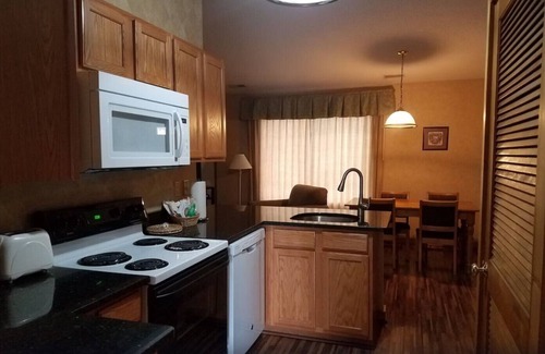 Basye Condo | July In The Cool Mountains! 2BR With Full Kitchen - Shenandoah Valley