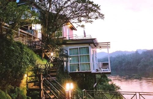 Sai Yok House | Jung Ja Hut