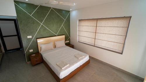 Kedavur Hotel | Jungle Drive Resort Vayalada