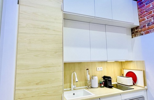 Gaztambide Apartment | Jungle duplex in Madrid 8 people: 3BR 2BA Parking