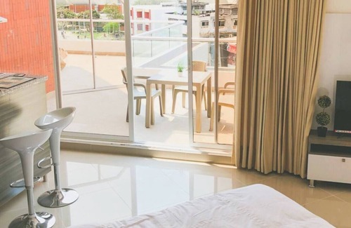 El Prado Apartment | Junior Suite + Balcony + kitchenette