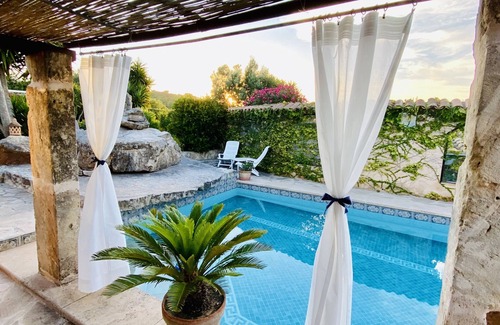Son Macia Apartment | Junior Suite on the Finca Oasis Can Negre in Son Macia - child-free rental