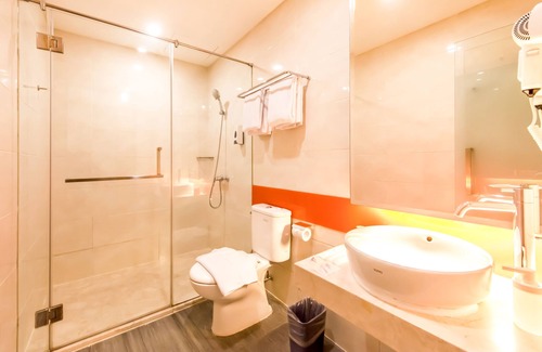 Jakarta Hotel | Juno Jatinegara Jakarta