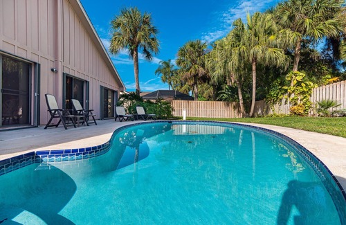 Inlet District House | Jupiter Inlet Village House W/Pool - Walk to the Beach, Inlet, Pelican Club