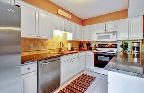Jupiter One House | Jupiter One on Ocean Way, Only Steps To The Best That Jupiter Has To Offer.