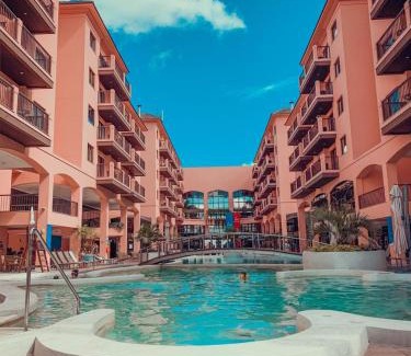 Jurere Hotel | Jurerê Beach Village - Flat na Praia