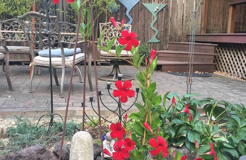 Fetters Hot Springs-Agua Caliente Apartment | Just 2 miles from Sonoma's Plaza and 2 blocks from the Fairmont