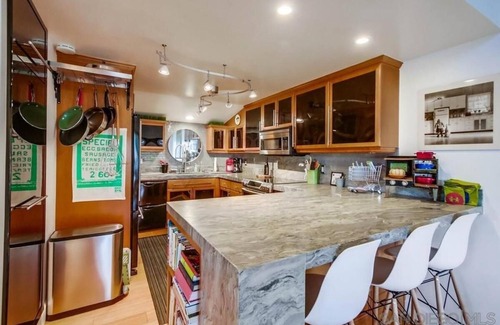 Solana Beach Condo | Just a few steps to stairs to ocean! Gated. The Sanctuary at South Sierra