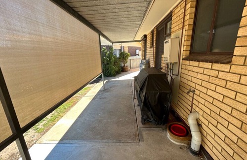Moonta Bay Apartment | Just About Beachfront - Freshly Renovated - 3 Bedroom Home