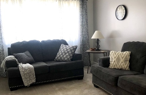 Hutchinson House | Just Like Home in quiet neighborhood
