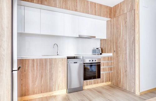 El Born Apartment | Just Renovated El Born 2BR nr Port Vell, by Blueground