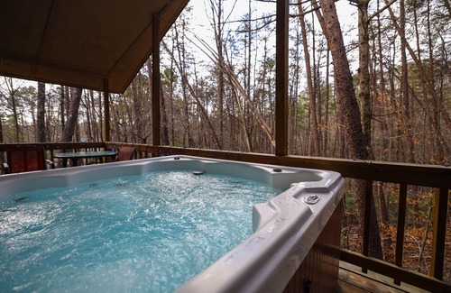 Sautee Nacoochee Cabin | Just the 2 of Us - Pet Friendly with Hot Tub and Foosball Table