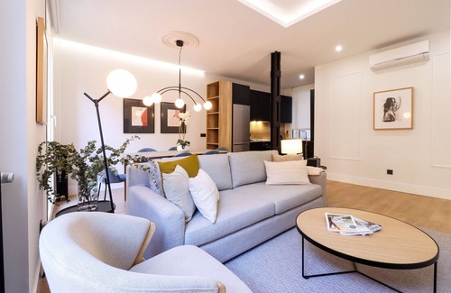Justicia Apartment | Justicia Royal by Madflats Collection
