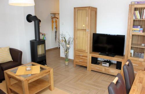 Ostseebad Dierhagen Apartment | Käptn Brass Villa 5 App 3 Strandrose