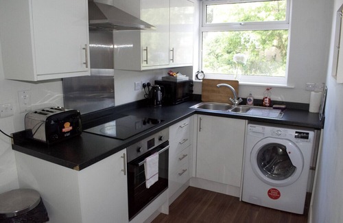 Hinckley Apartment | K Suites - Stunning 2 bed Flat w/free parking