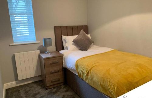 Hatfield Apartment | K Suites - The Galleria