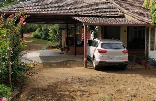 Virarajendrapet House | Kabbe Holidays