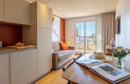 Le Lavandou Hotel | Kaliopé Hotel & Résidence by Oustal del Mar