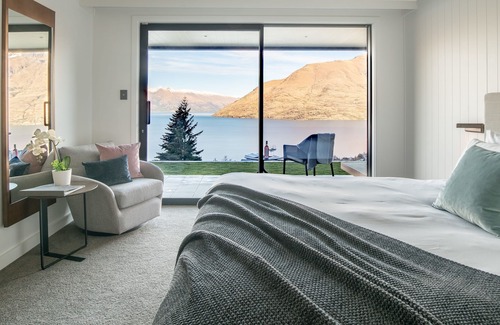 Fernhill Hotel | Kamana Lakehouse